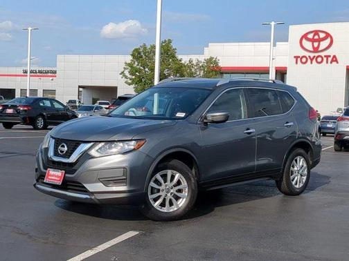 2017 Nissan Rogue SV