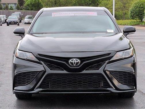 Midnight Black Metallic 2024 Toyota Camry SE