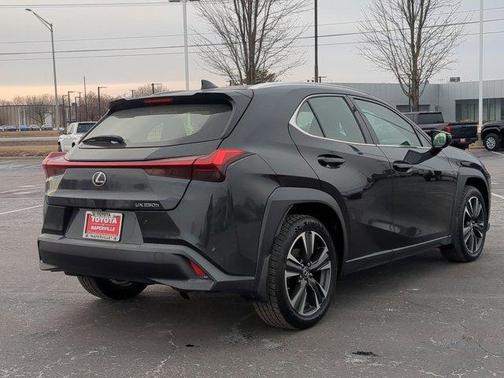 2020 Lexus UX 250h Base