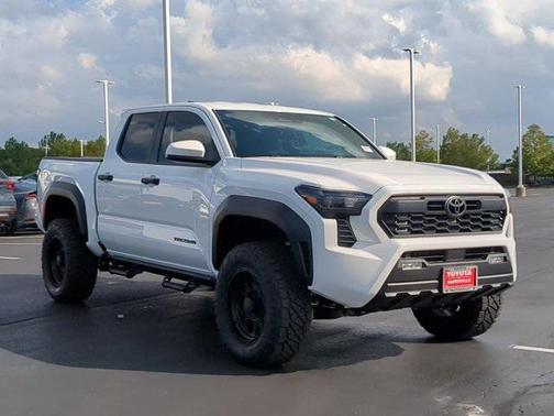 2025 Toyota Tacoma TRD Off Road
