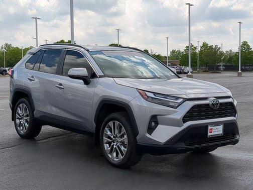 2024 Toyota RAV4 XLE Premium