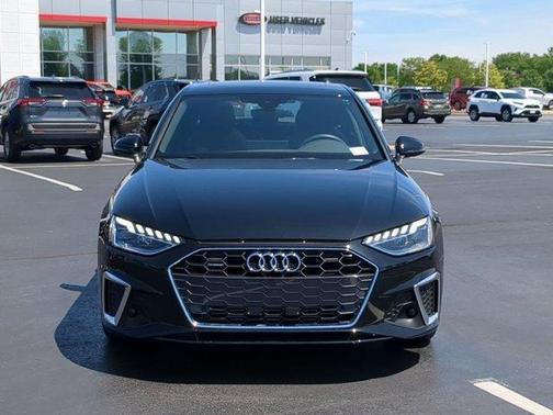 2024 Audi A4 45 S line Premium