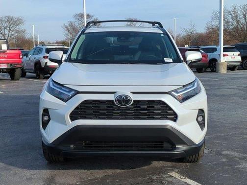 Wind Chill Pearl 2025 Toyota RAV4 XLE Premium