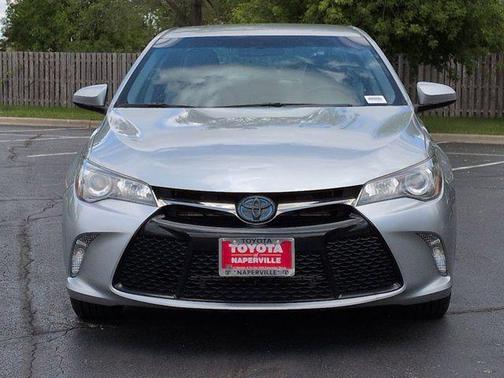 Celestial Silver Metallic 2017 Toyota Camry Hybrid SE