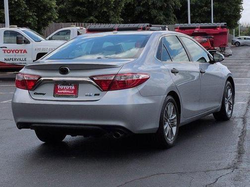 Celestial Silver Metallic 2017 Toyota Camry Hybrid SE
