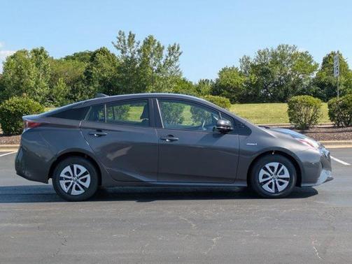 2016 Toyota Prius Four