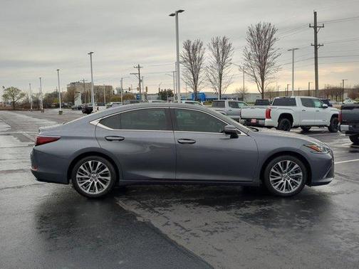 2019 Lexus ES 350 Base