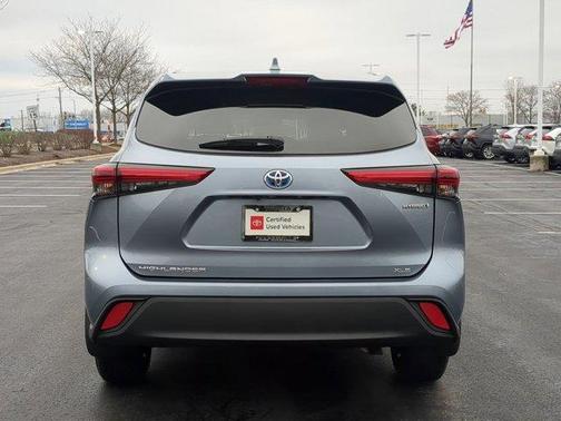 2020 Toyota Highlander Hybrid XLE