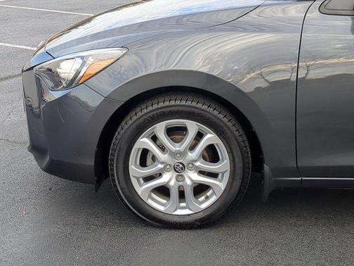 2017 Toyota Yaris iA Base