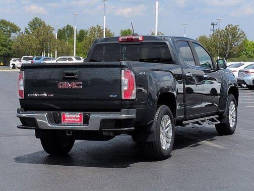 Dark Slate Metallic 2017 GMC Canyon SLT