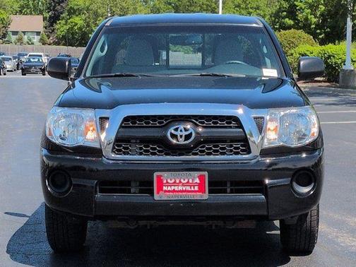 Black 2011 Toyota Tacoma Access Cab
