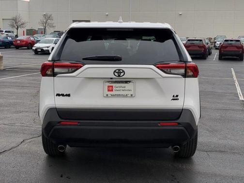 2025 Toyota RAV4 LE