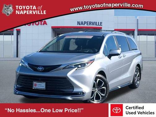 2025 Toyota Sienna Platinum