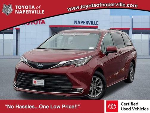 2023 Toyota Sienna XLE 8 Passenger