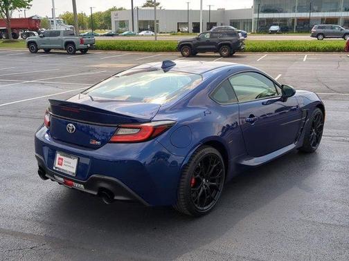 2025 Toyota GR86 Premium