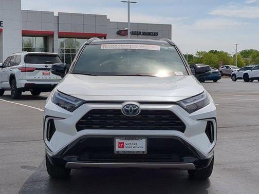 2024 Toyota RAV4 Hybrid SE