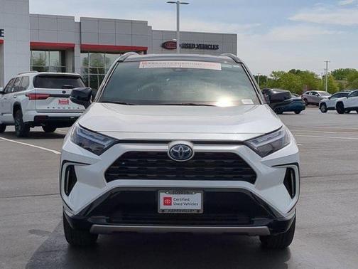 2024 Toyota RAV4 Hybrid SE