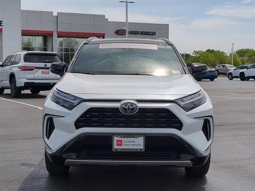 2024 Toyota RAV4 Hybrid SE