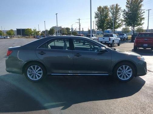 2014 Toyota Camry XLE