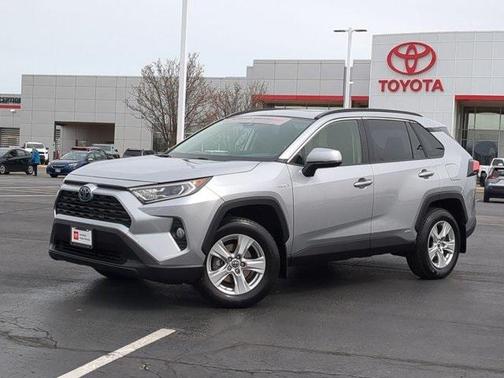 2019 Toyota RAV4 Hybrid XLE