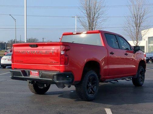 2024 Chevrolet Silverado 1500 Custom Trail Boss
