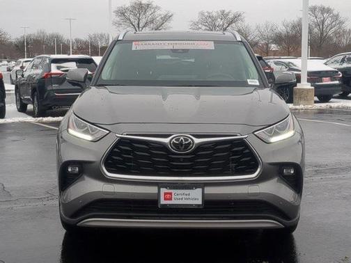 2025 Toyota Highlander Platinum