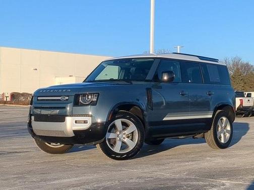 2024 Land Rover Defender 110 P300