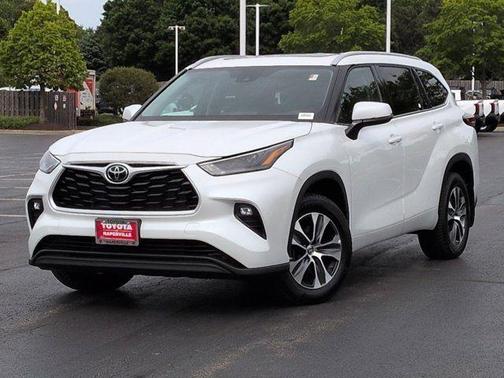 Wind Chill Pearl 2022 Toyota Highlander XLE