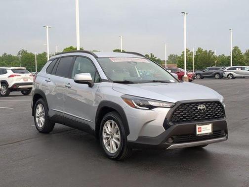 2023 Toyota Corolla Cross LE
