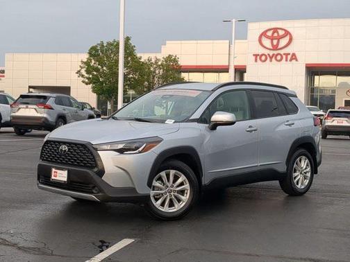 2023 Toyota Corolla Cross LE