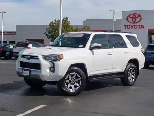 2024 Toyota 4Runner TRD Off Road