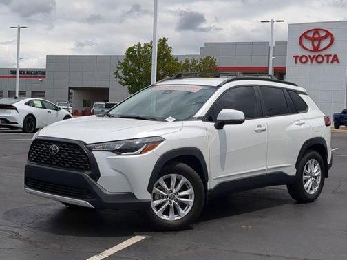 2022 Toyota Corolla Cross LE
