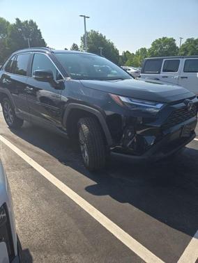 2022 Toyota RAV4 Hybrid XLE Premium