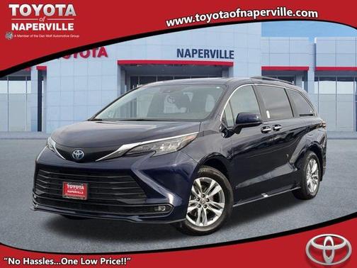 2025 Toyota Sienna XLE