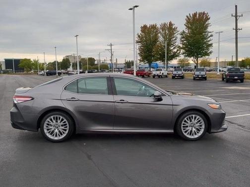 2019 Toyota Camry XLE