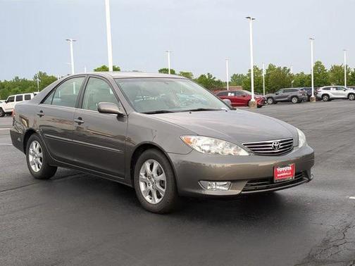 2005 Toyota Camry XLE V6