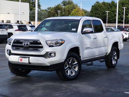 Super White 2017 Toyota Tacoma Limited