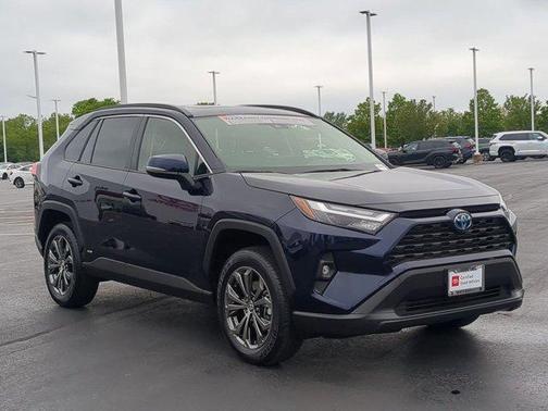 2024 Toyota RAV4 Hybrid XLE Premium