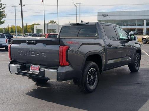 2022 Toyota Tundra SR5