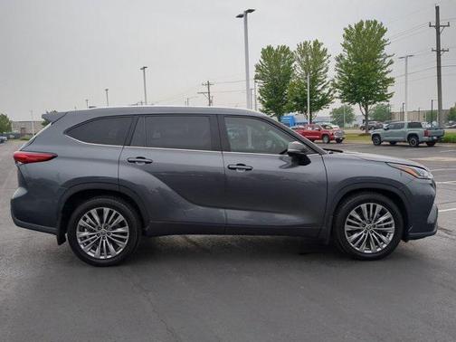 2020 Toyota Highlander Platinum
