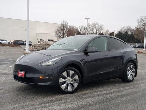 2024 Tesla Model Y Long Range Dual Motor All-Wheel Drive