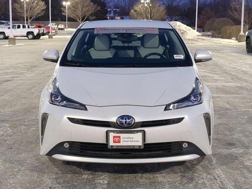2022 Toyota Prius XLE