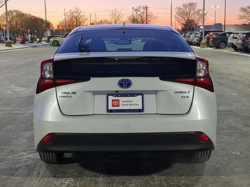 2022 Toyota Prius XLE