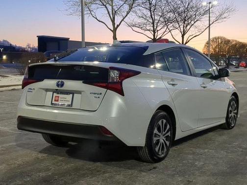 2022 Toyota Prius XLE