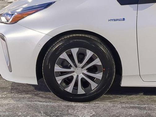 2022 Toyota Prius XLE