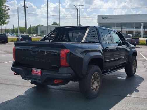 2025 Toyota Tacoma Hybrid Trailhunter