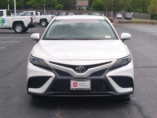 Ice Cap 2023 Toyota Camry SE