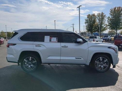 2025 Toyota Sequoia Capstone