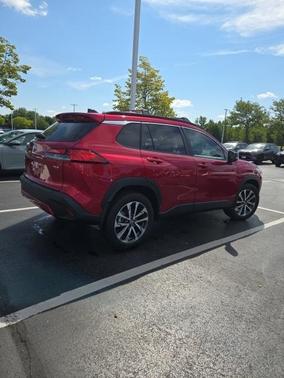 2025 Toyota Corolla Cross XLE