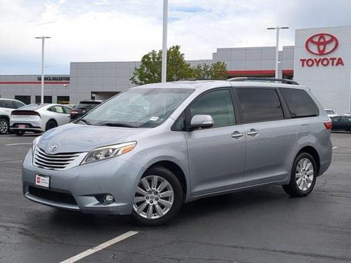 2016 Toyota Sienna Limited